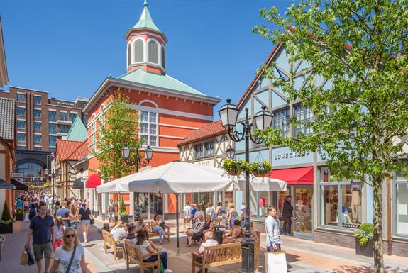 Designer Outlet Roermond | Ontdek de omgeving van Parkhotel Bad Arcen